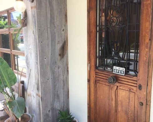 本日火曜日も営業しております。