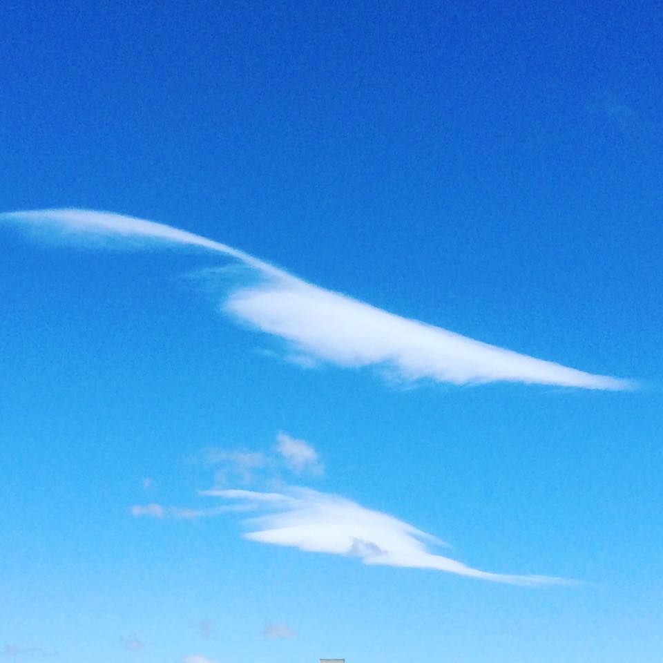 今朝はこんな雲でてましたよ^_^